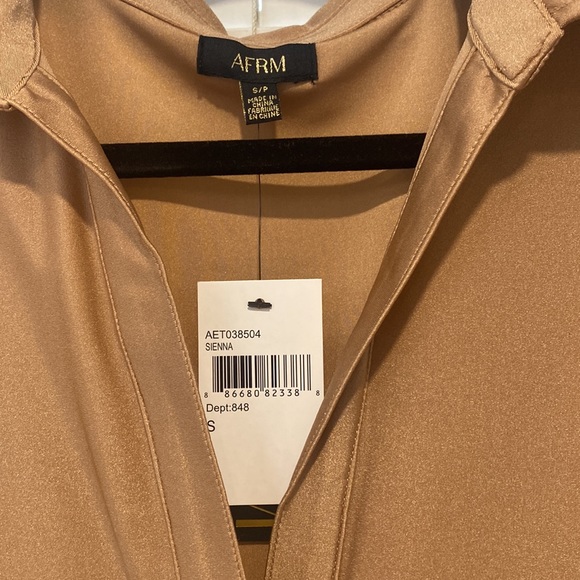 AFRM Blouse - Picture 4 of 5